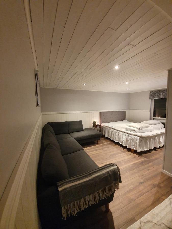 Bysmedjan Villa Hässleholm Exterior foto